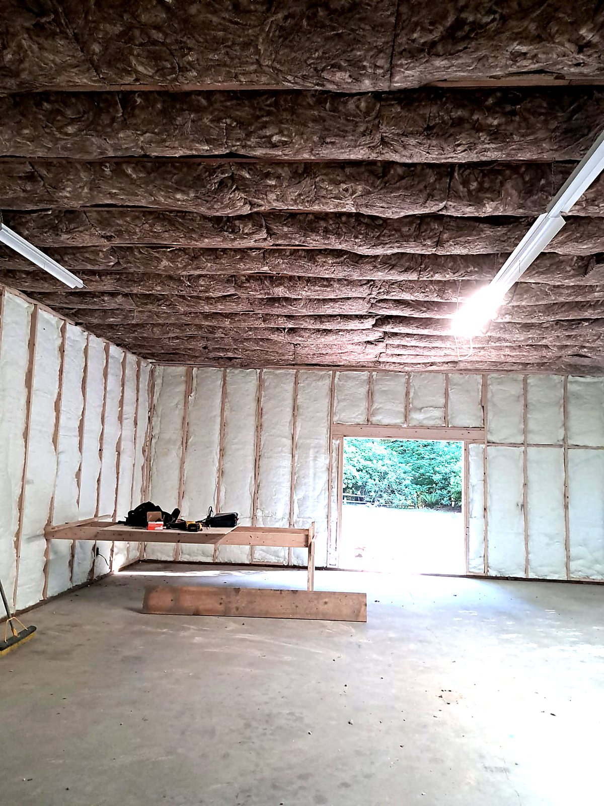 Insulated room with daylight from the original openings